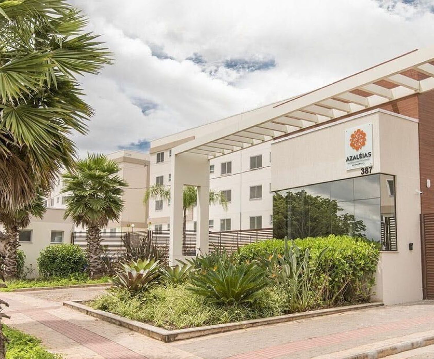 924c2874-fab8-4451-bead-32d17ed4f406